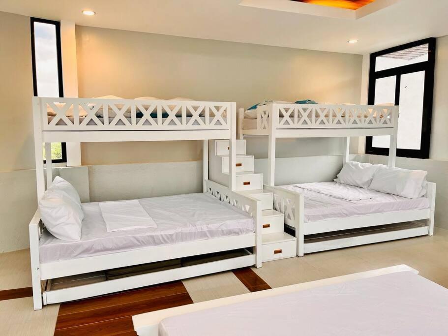 8 Flags Resort Laguna Los Banos  Exterior photo